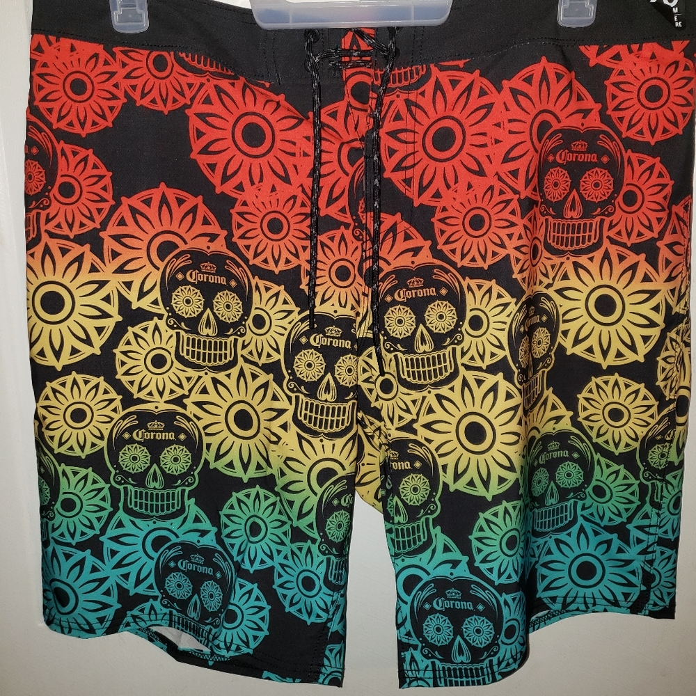 Reef x Corona 20" BOARDSHORT Men's 38
